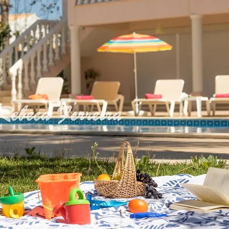 Monte Do Is A Great 5 Bedroom Fully Airconditioned With Private Pool Villa