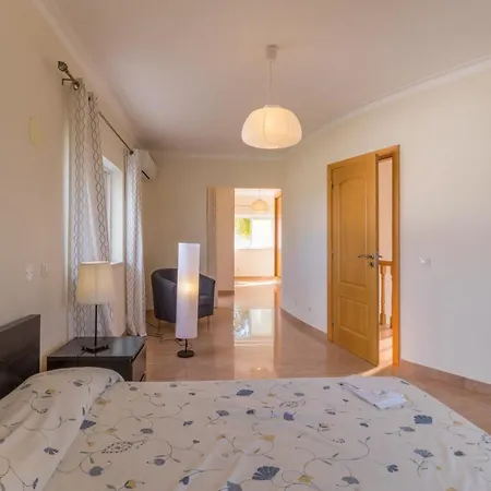 Villa Monte Do Is A Great 5 Bedroom Fully Airconditioned With Private Pool
