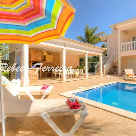 Monte Do Is A Great 5 Bedroom Fully Airconditioned With Private Pool Villa Alvor